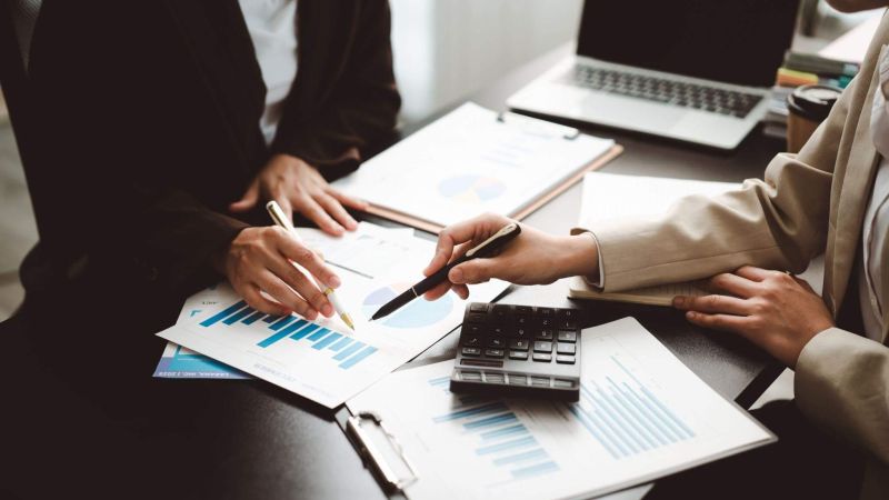 Client calculating LLC costs in Georgia